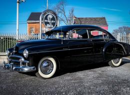 Chevrolet Fleetline De Luxe 2100