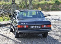 Mercedes-Benz 240 D W123