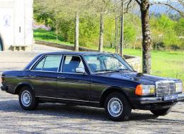 Mercedes-Benz 240 D W123